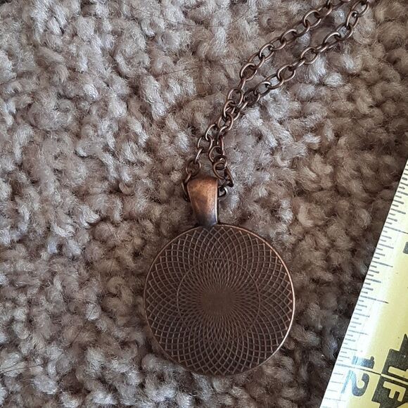 NWOT Library pendant with matching chain necklace - Picture 4 of 5